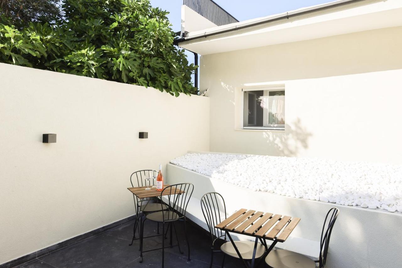 Uphill Unique Boutique Suites Skiathos-stad Buitenkant foto